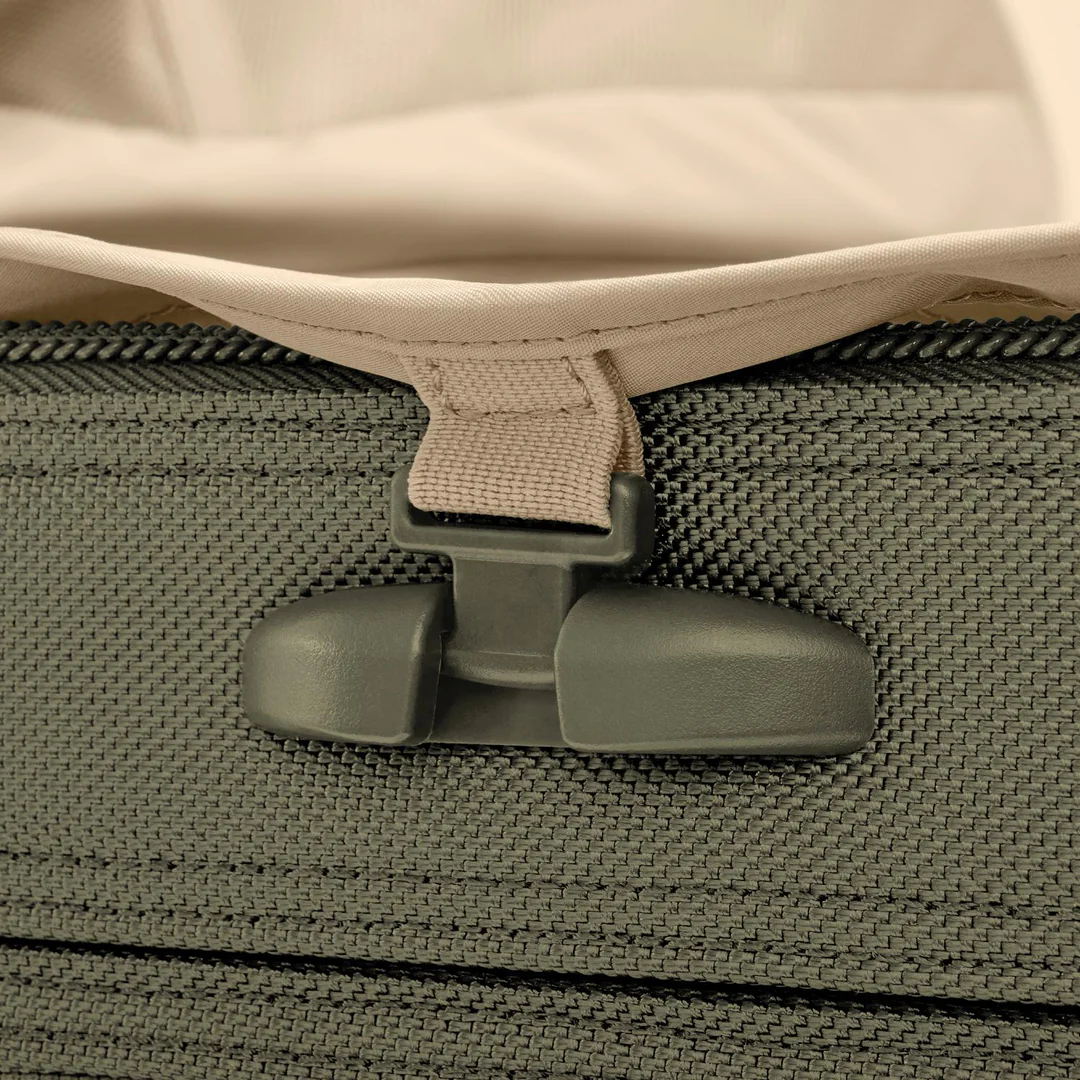 Briggs & Riley Baseline Essential 22" Carry-On Expandable Spinner - Olive - Image 15
