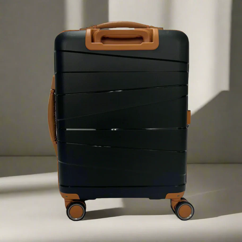 Lieber's Luggage Legacy Expandable 21" Hardside Carry-On Spinner - Black - Image 5