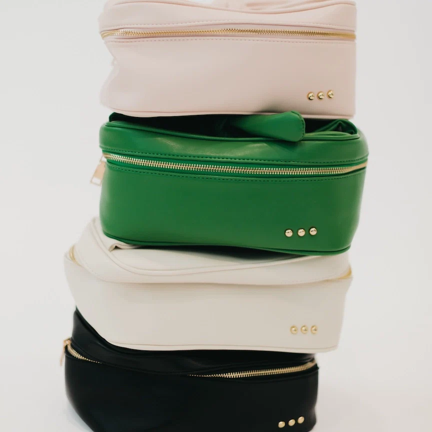 Pretty Simple Madelyn Bow Makeup Bag - Black - Image 3