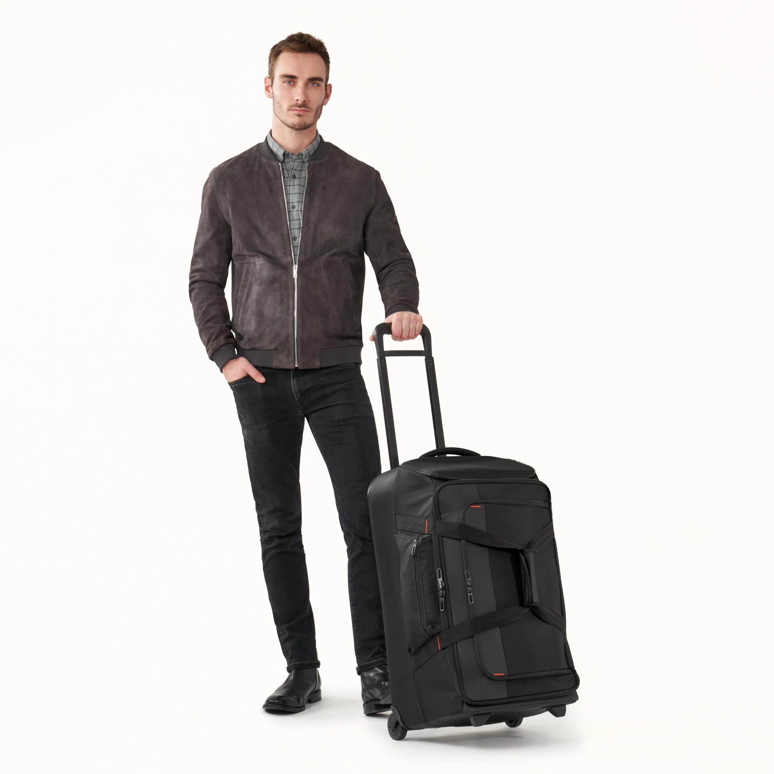 Briggs & Riley ZDX 27" Medium Upright Duffel - Black - Image 11
